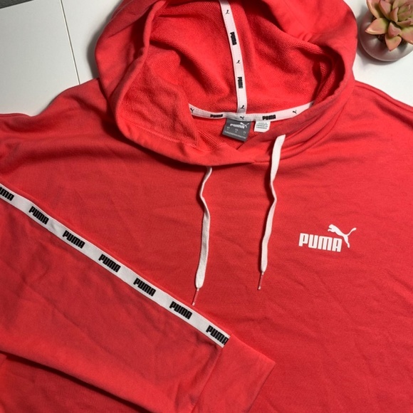 Puma Tops - PUMA |‎ Hot Coral Pink Crop Hoodie